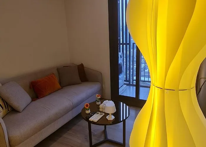 Perfect Wfh 5 Mins Thong Lor Ultra Luxury Appartement